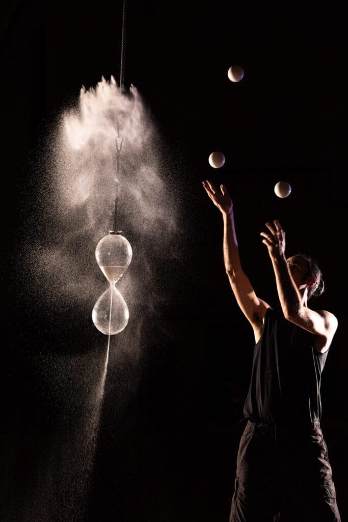 Luther Bangert Hourglass Photo by Avi Pryntz Nadworny 9

person juggling three balls with an hourglass on a pendulum